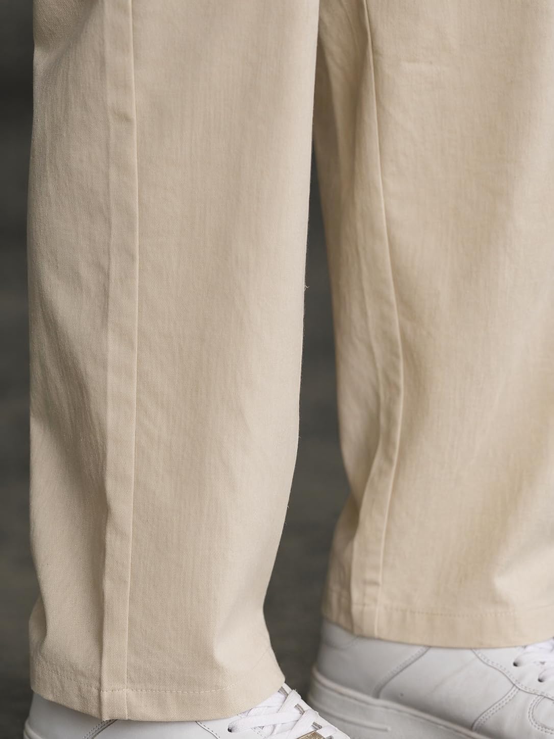 CB-COLEBROOK Men’s Korean Style Double Pleated Relaxed Fit Trousers | Cotton Linen Blend Formal Casual Pants | Mid Rise, Belt Loops, Side Pockets & Button Closure (in, Alpha, M, Regular, Cream)